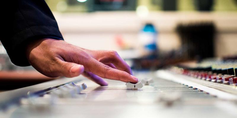 广东攻略 | 探秘世界遗产江门开平碉楼：华侨历史、拍摄机位与地道美食全指南